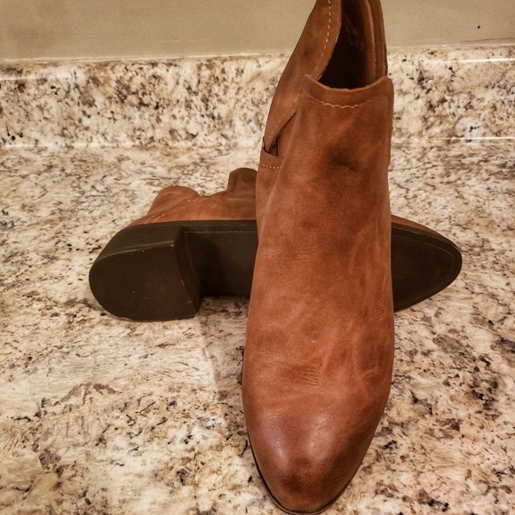 Steve Madden Shoes - Steve Madden Ankle Boots